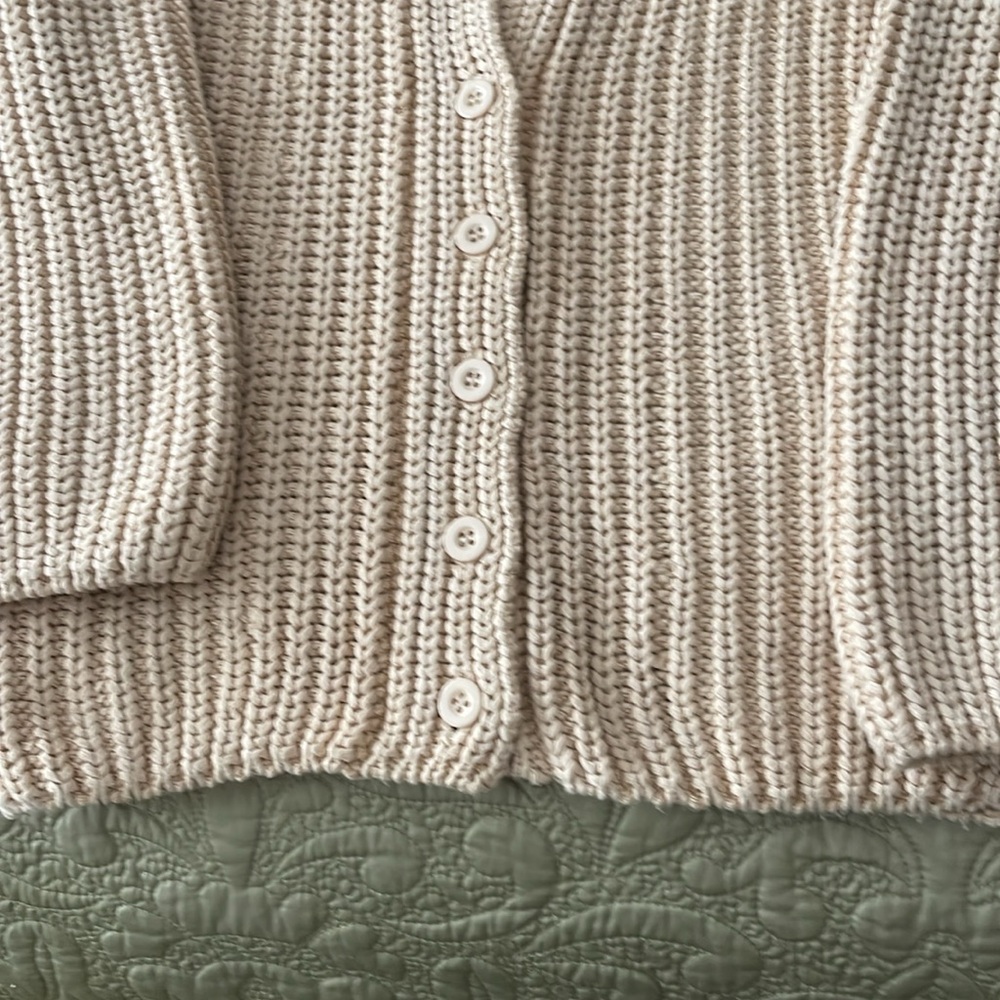 Sweater by ILLA ILLA in size medium - Picture 7 of 10